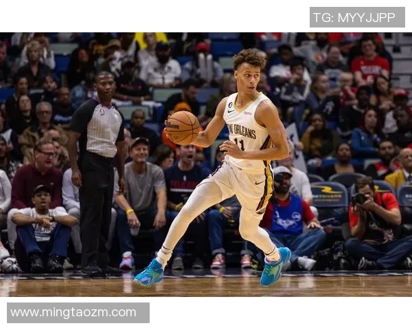 戴森丹尼尔斯的崛起之路：从青涩新秀到篮球明星的蜕变